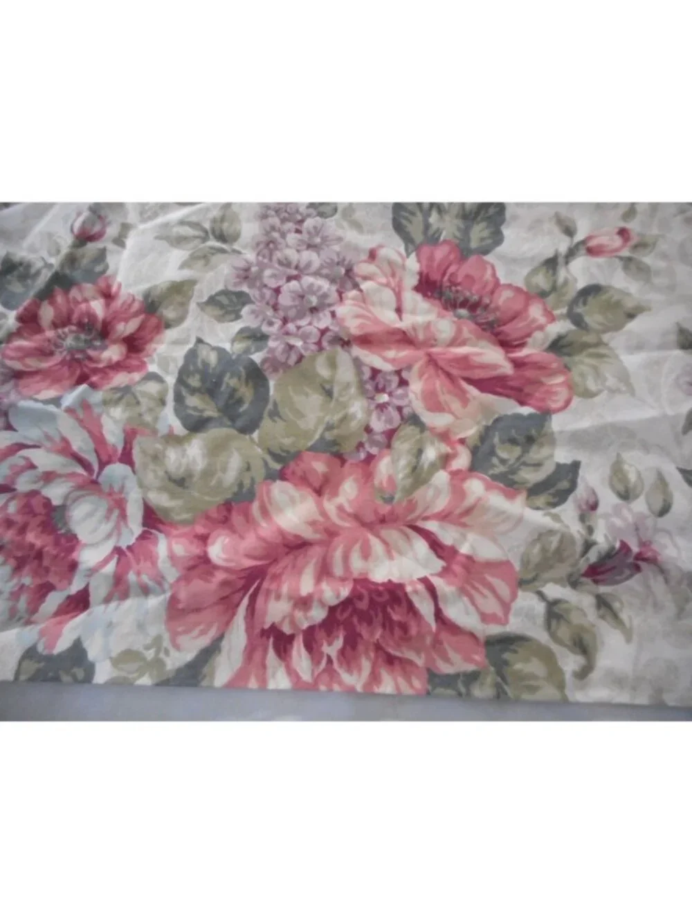 Vintage Dan River beige green dark pink Floral Standard Pillowcase